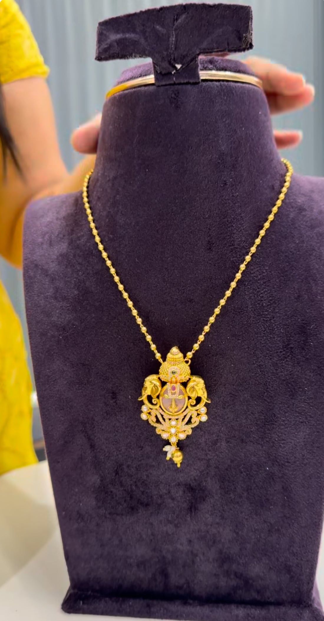 Beautiful balaji baby pink colour pendant with gold boll chain 18 inchs