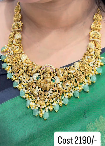 Beautiful traditional nakshi necklace