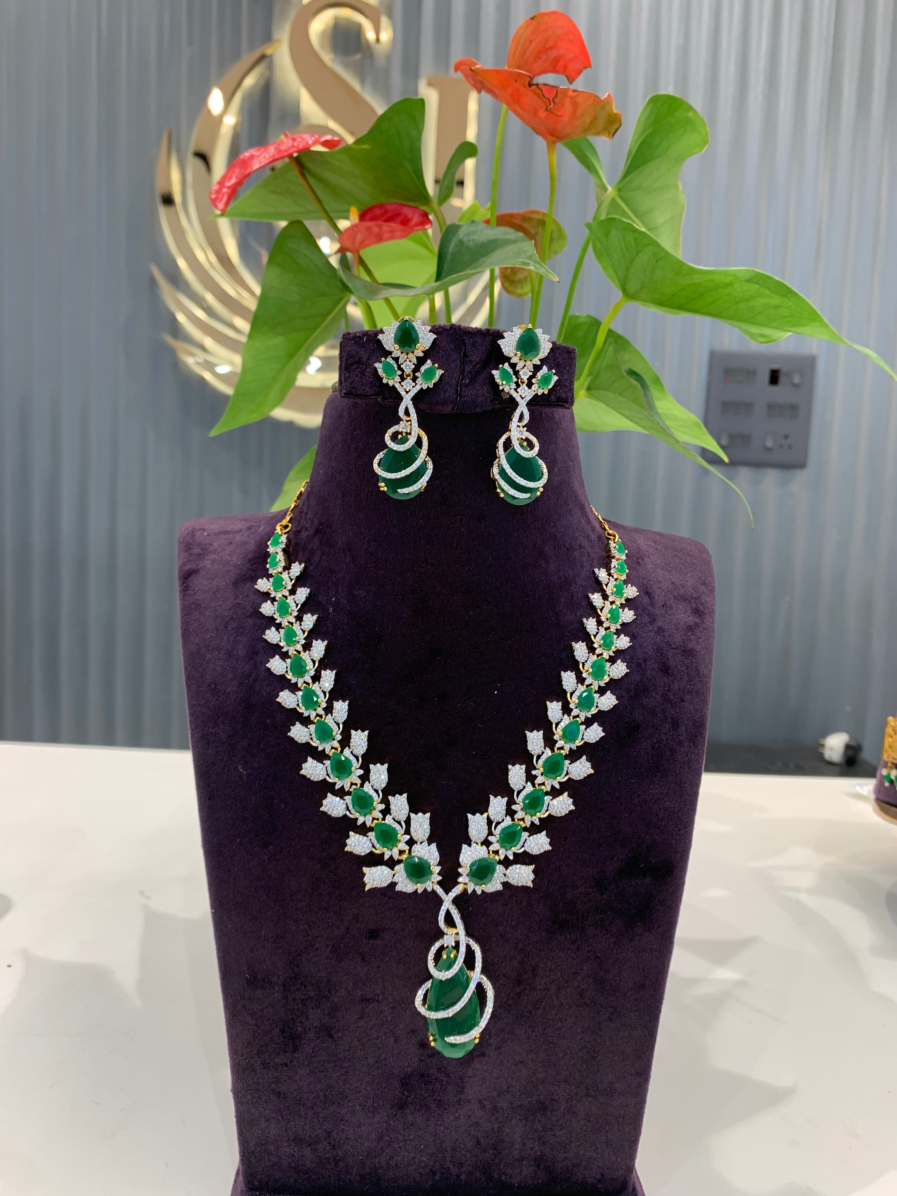 Beautiful nd stylish  GJ  neckset