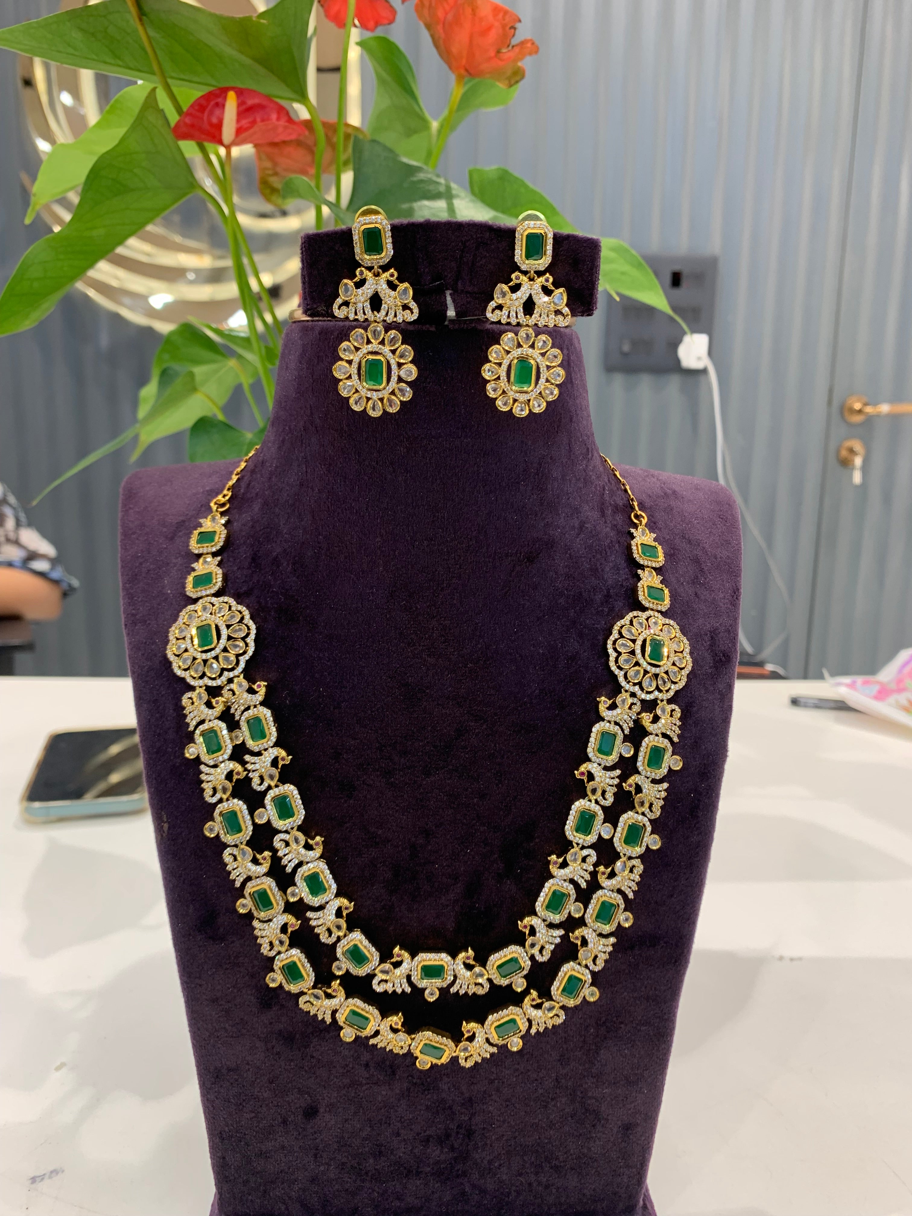 Beautiful mehandhi polish mini haram