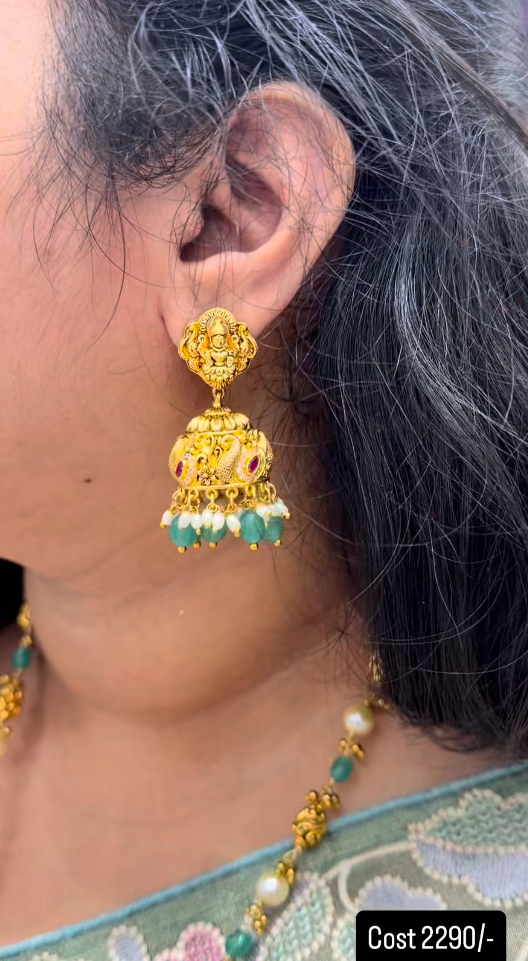 Beautiful jadav set with customised beads chain