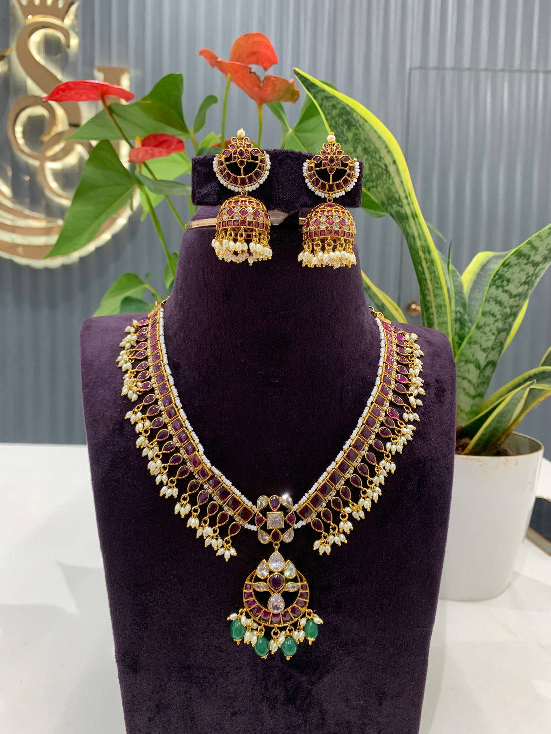 Beautiful kempu stone trending neckset