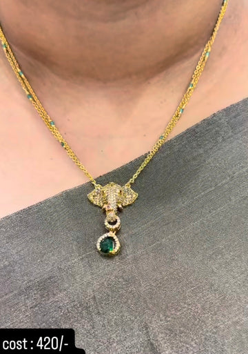 Beautiful Locket with stylish Chain