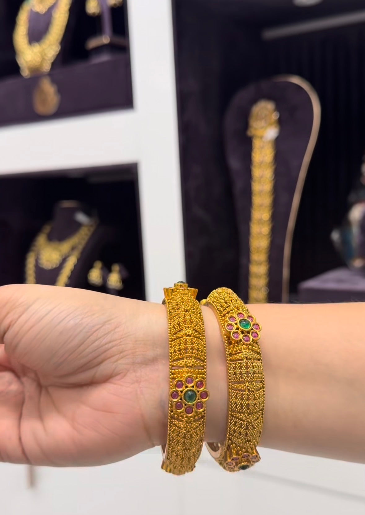 Beautiful bangles set of 2 bangles – Sujatha Gold Covering Works