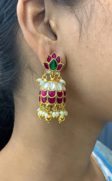 Beautiful Jadav Earrings