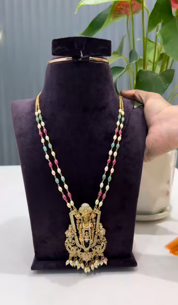 Beautiful beads set