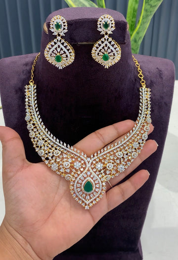 Beautiful Chocker