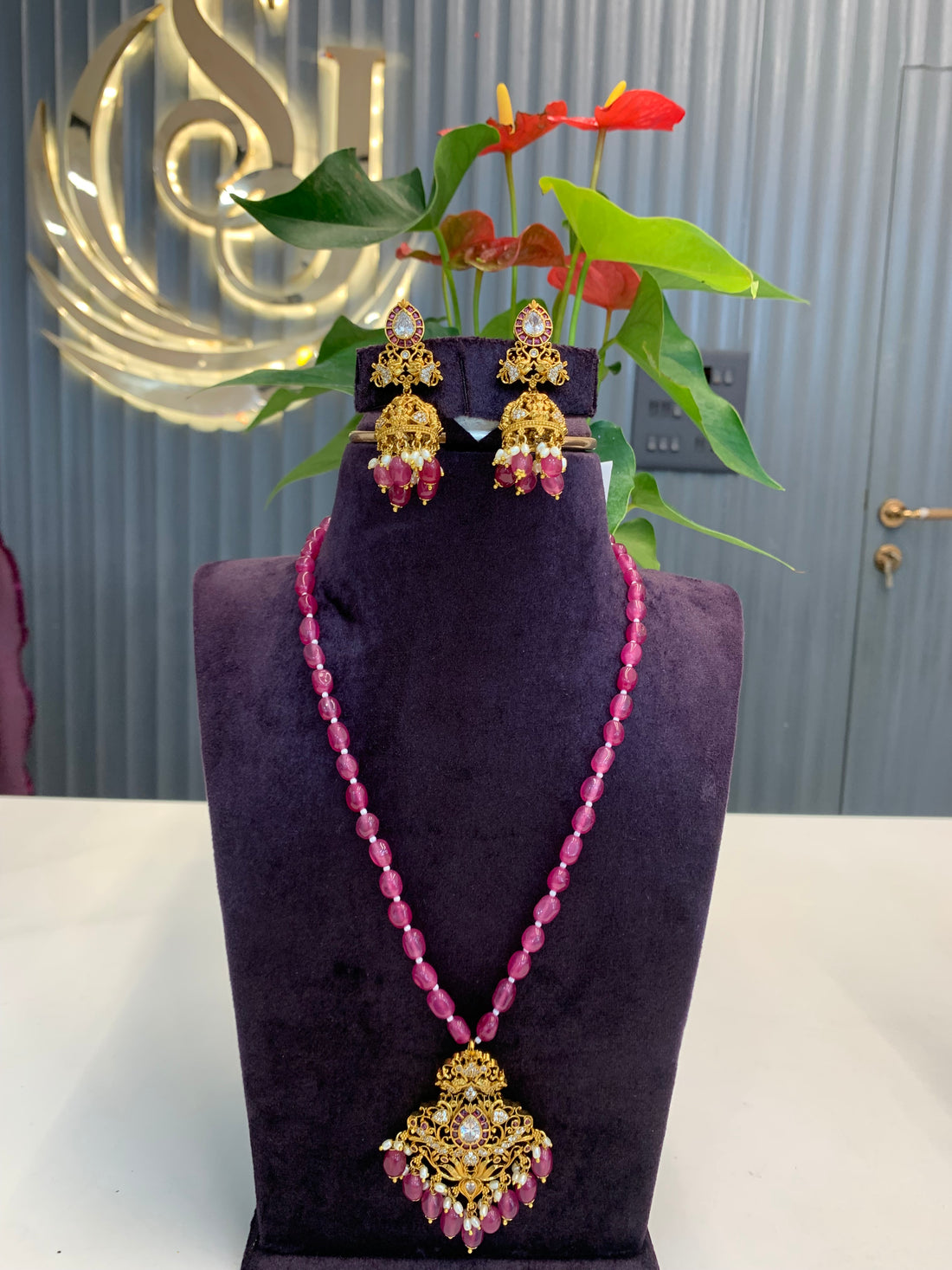 Beautiful customised beads set