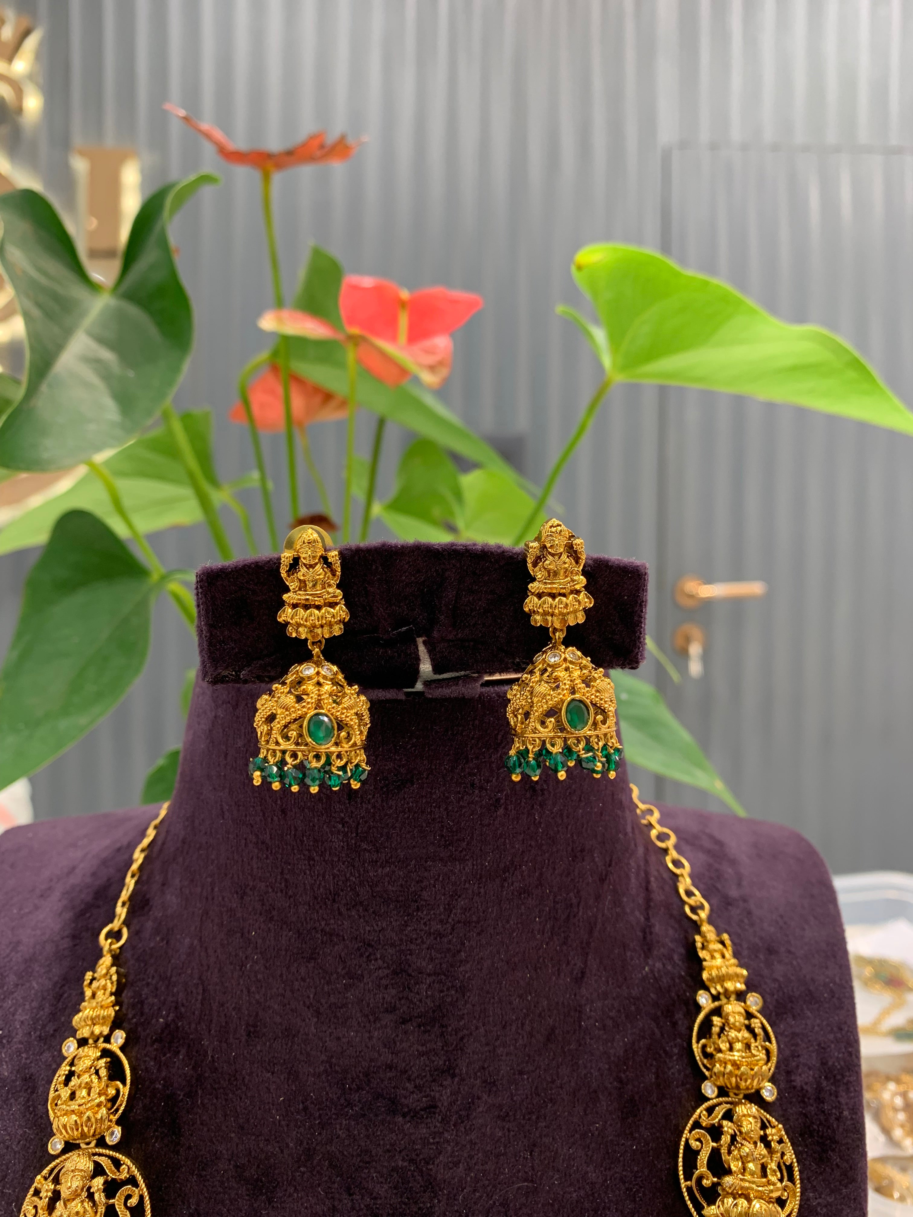 Beautiful 3 step nakshi mini haram
