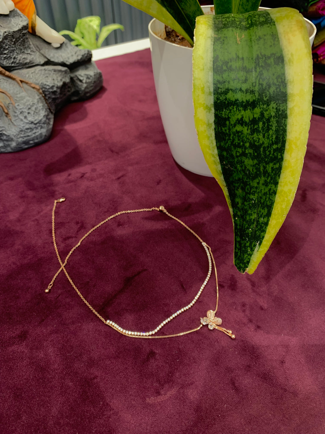 Beautiful rose gold simple chain with back adjustable rings