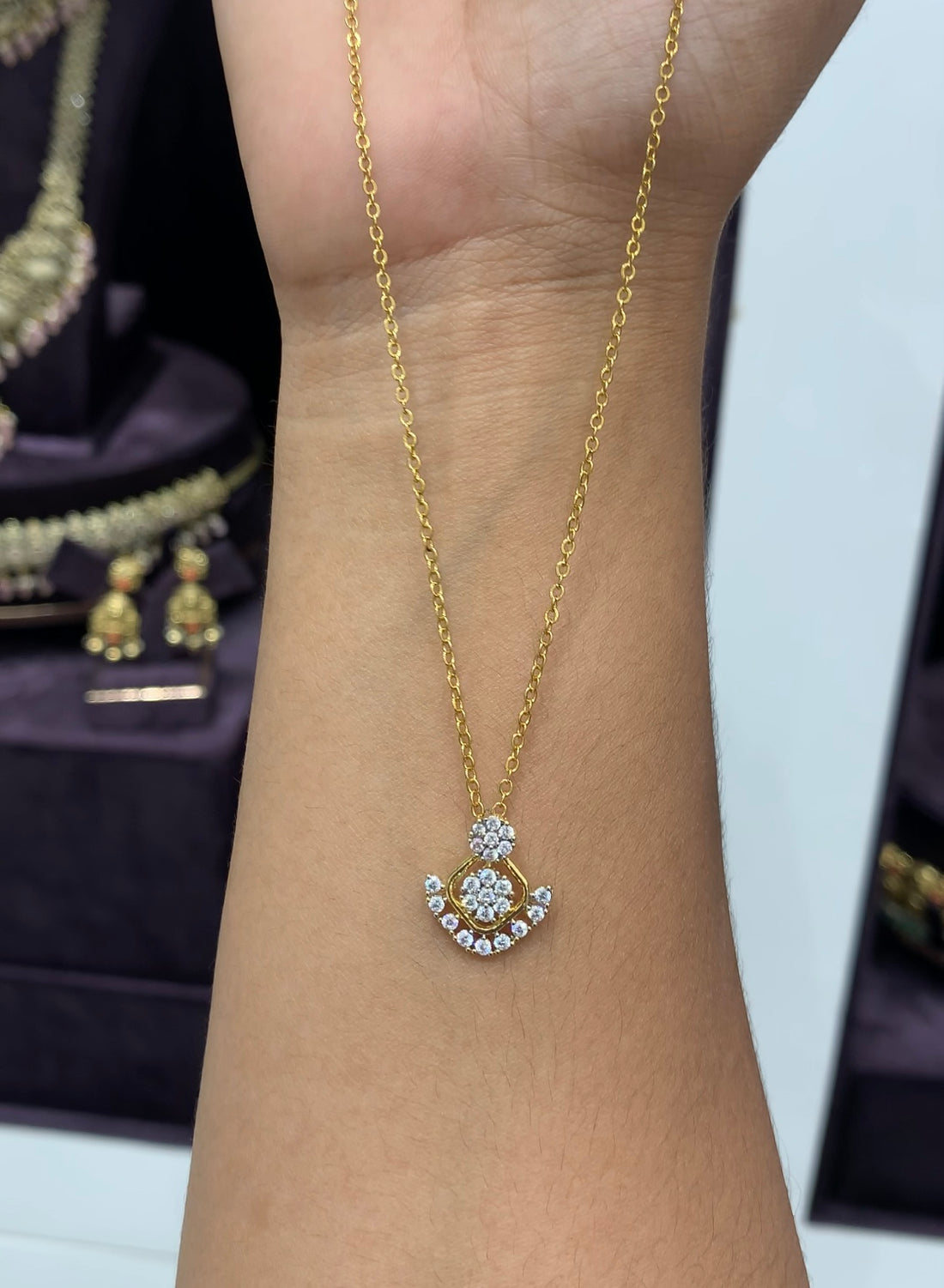 Beautiful cute GJ locket with simple chain
