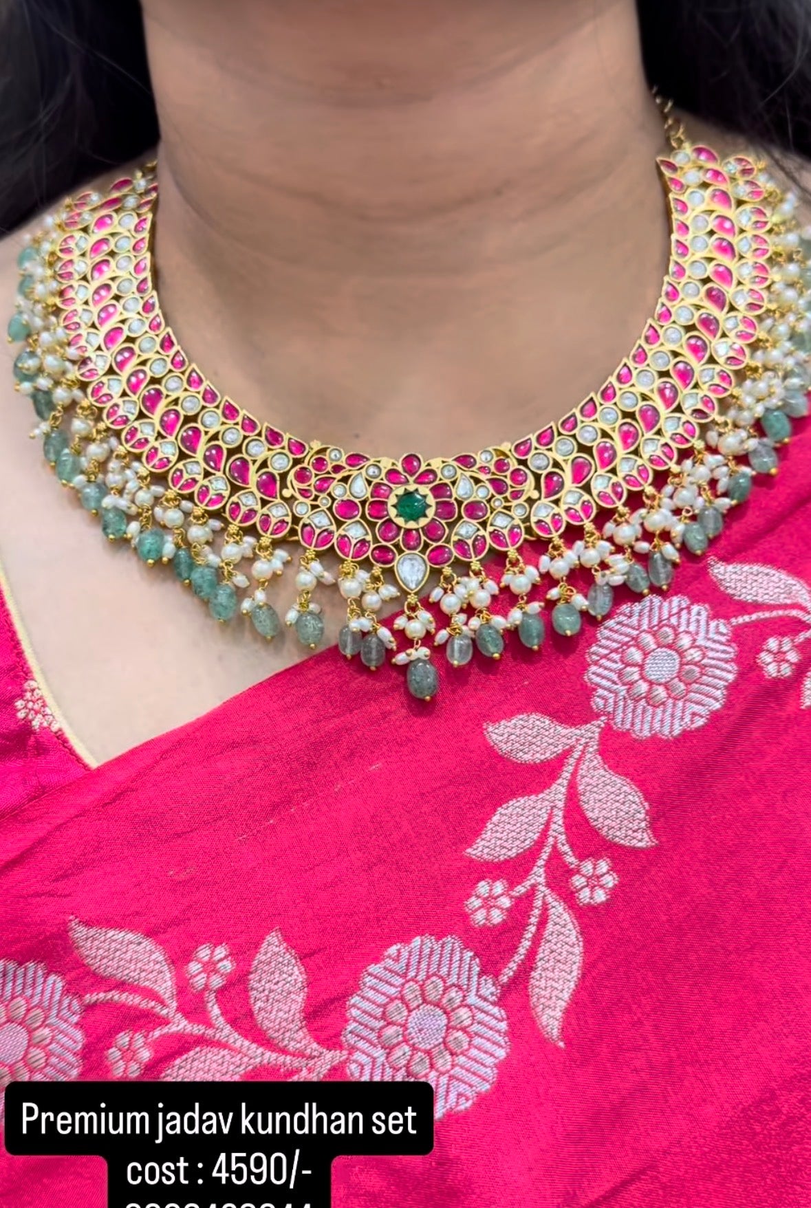 Beautiful premium jadav necklace