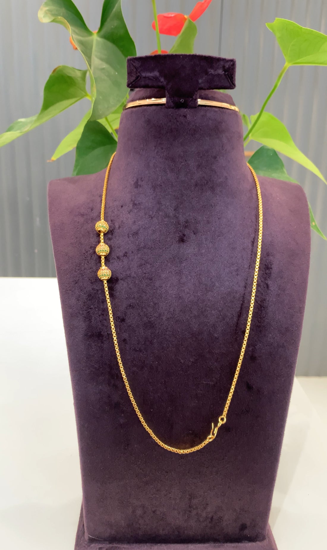 Beautiful thali chain