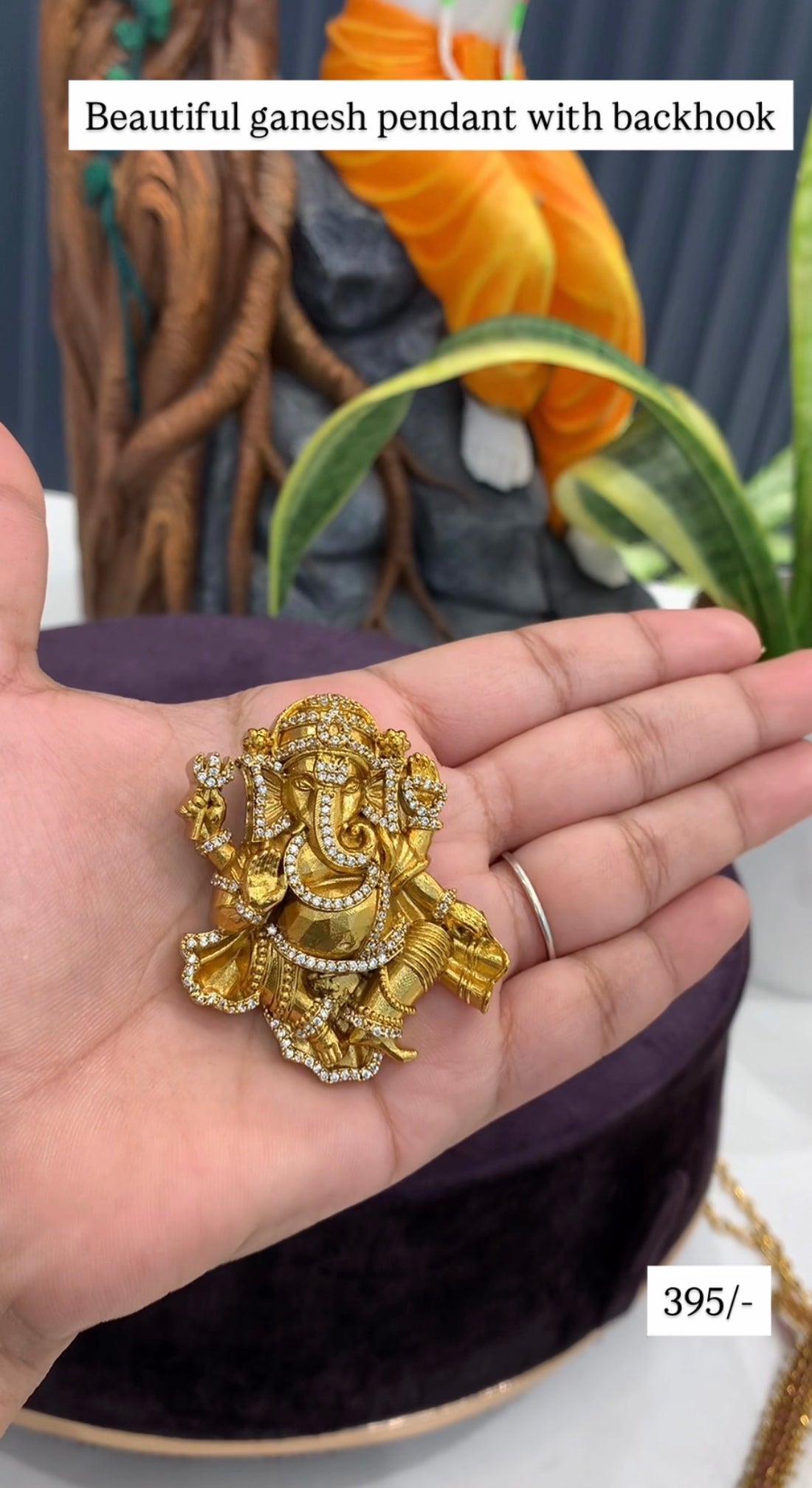Beautiful Ganesh pendant with backhook