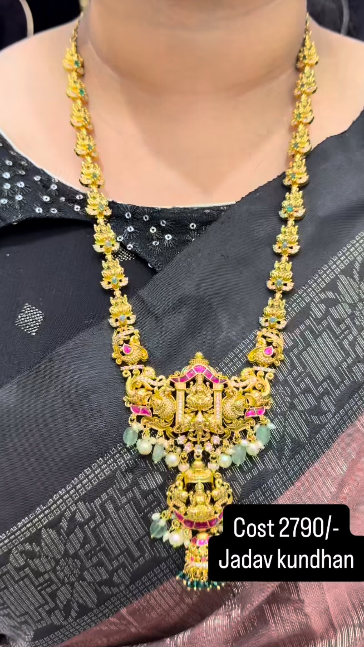 Beautiful jadav stone haram