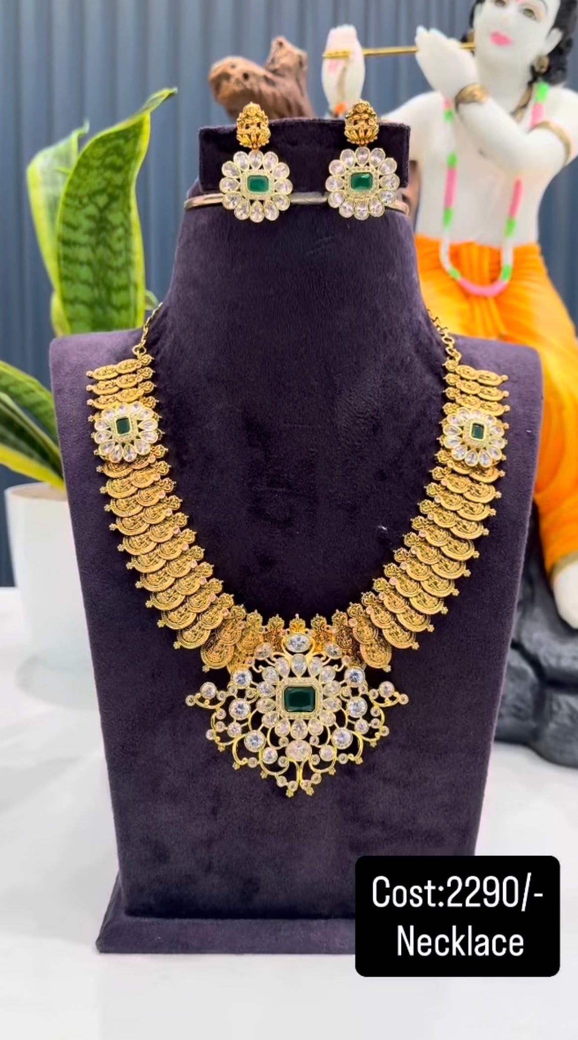 Beautiful nakshi necklace
