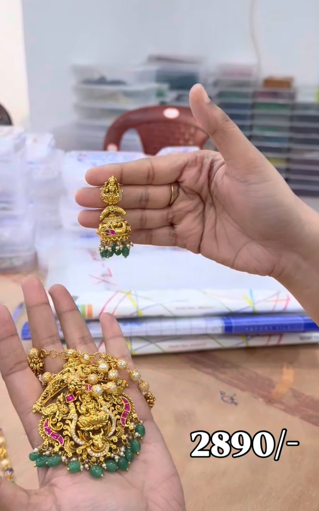 Beautiful jadav stone beads haram