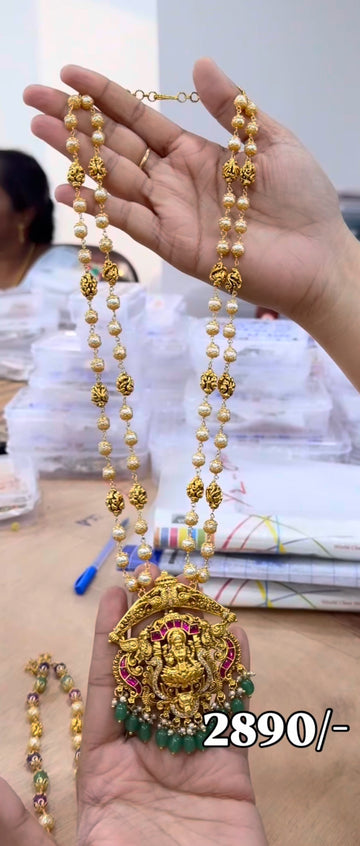 Beautiful jadav stone beads haram