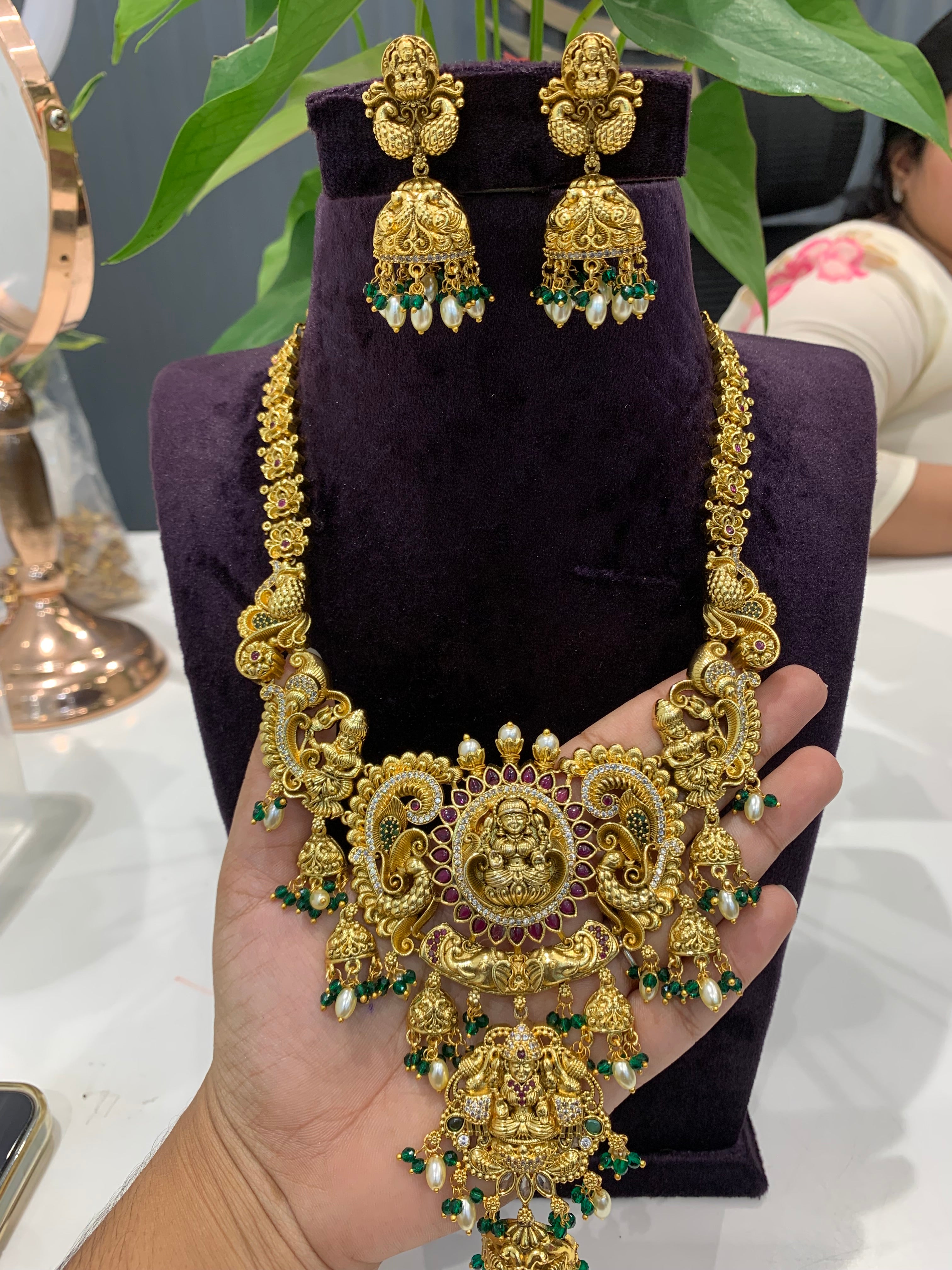 Beautiful customised nakshi 3D mini haram