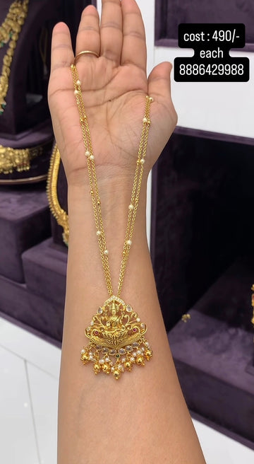 Beautiful traditional locket with chandraharam chain 18inchs