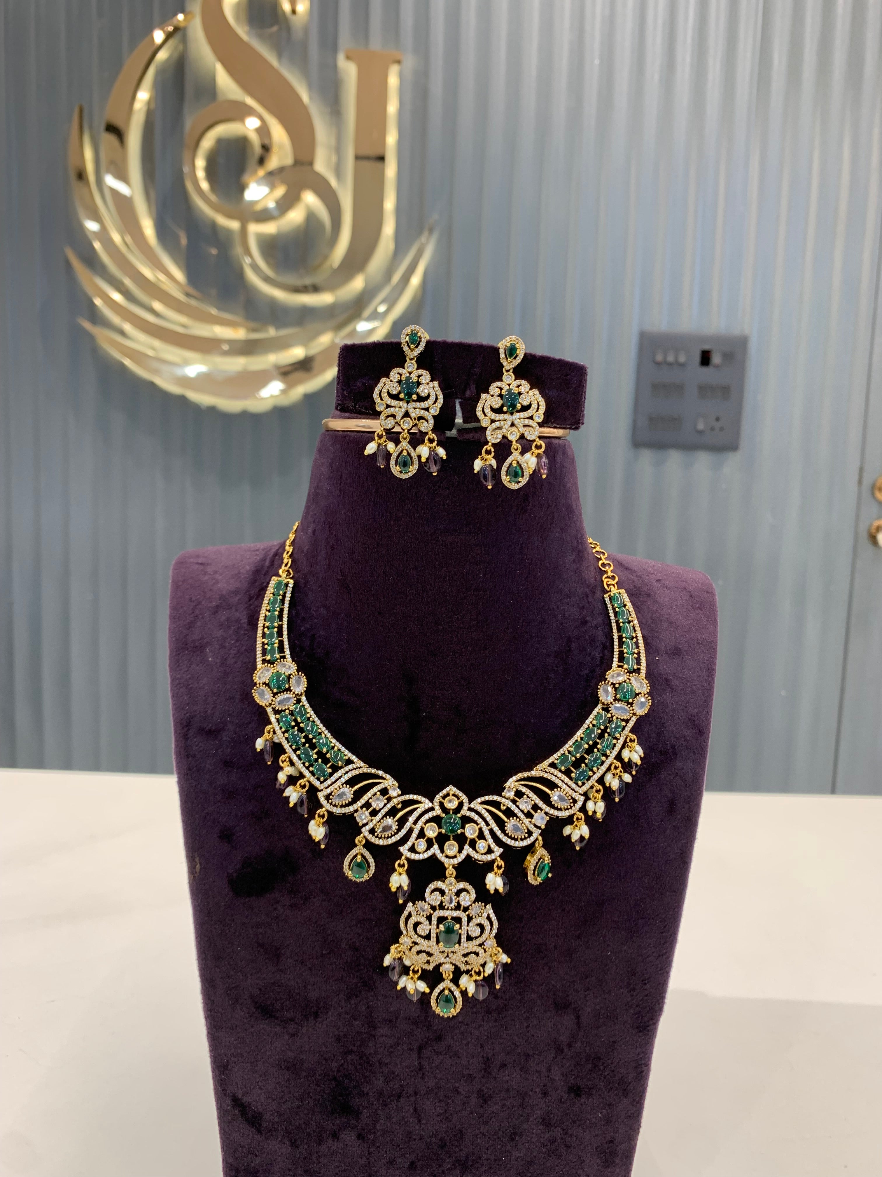 Beautiful green stone necklace