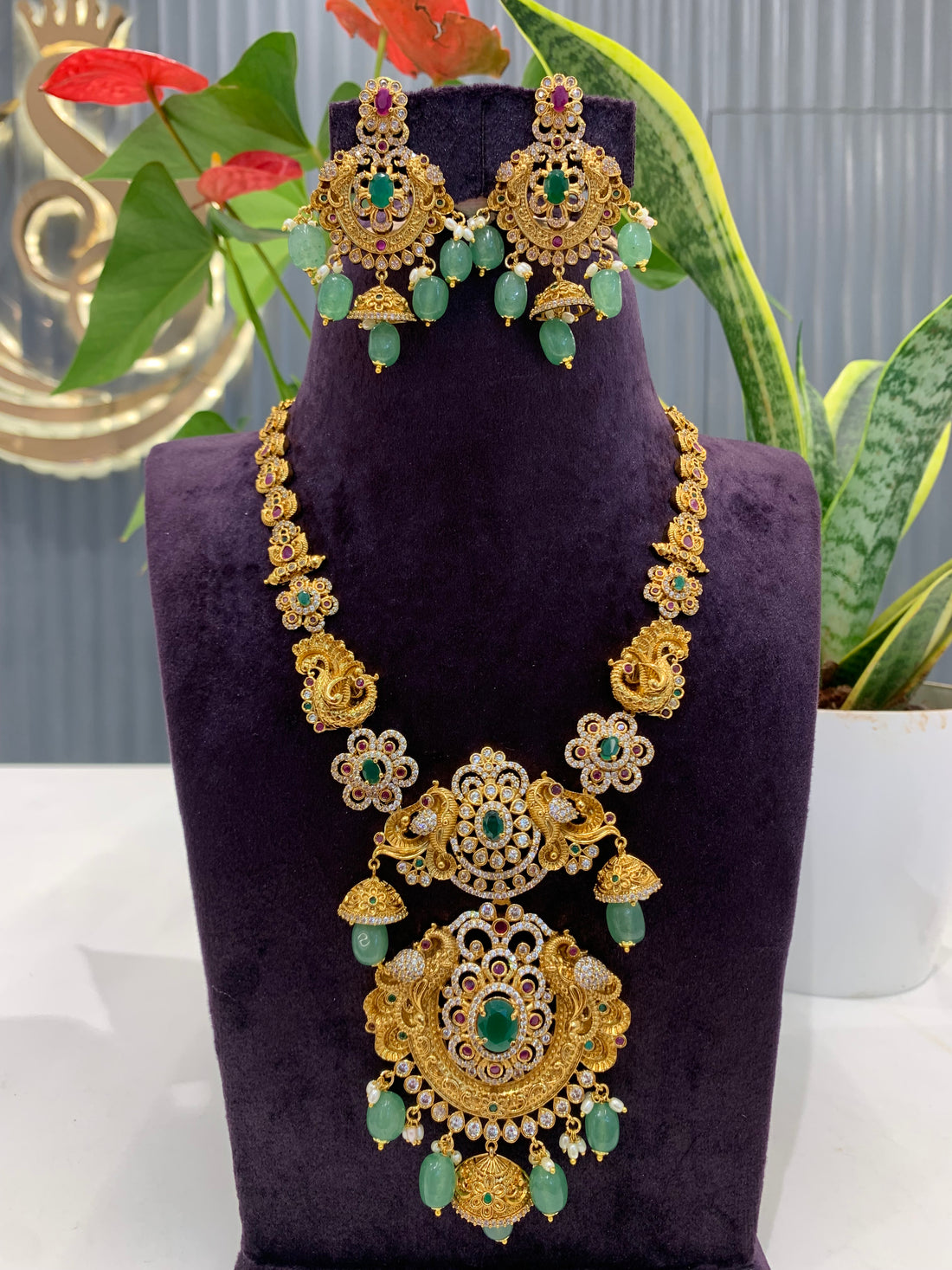 Beautiful nakshi necklace