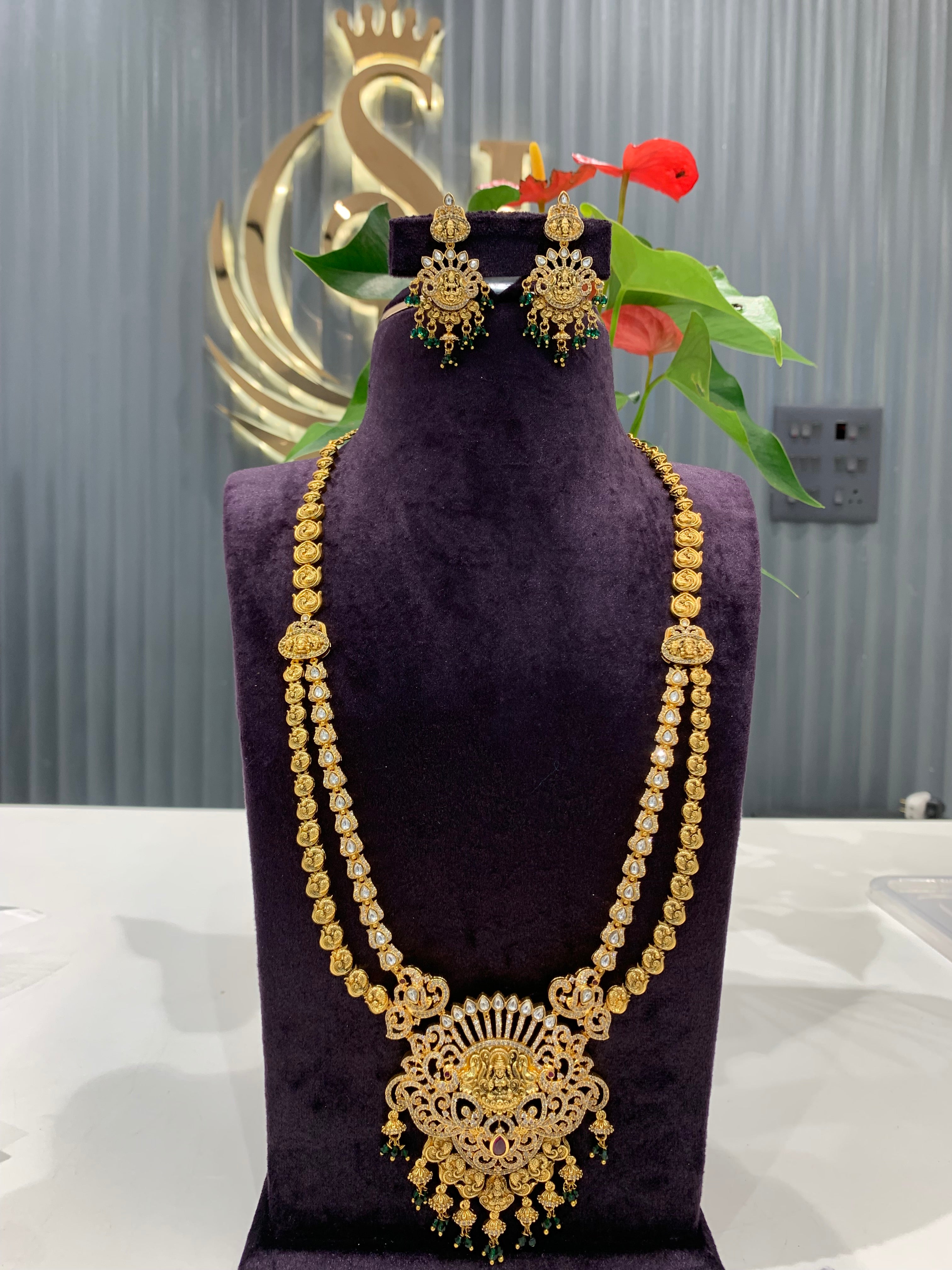 Beautiful nakshi long haram