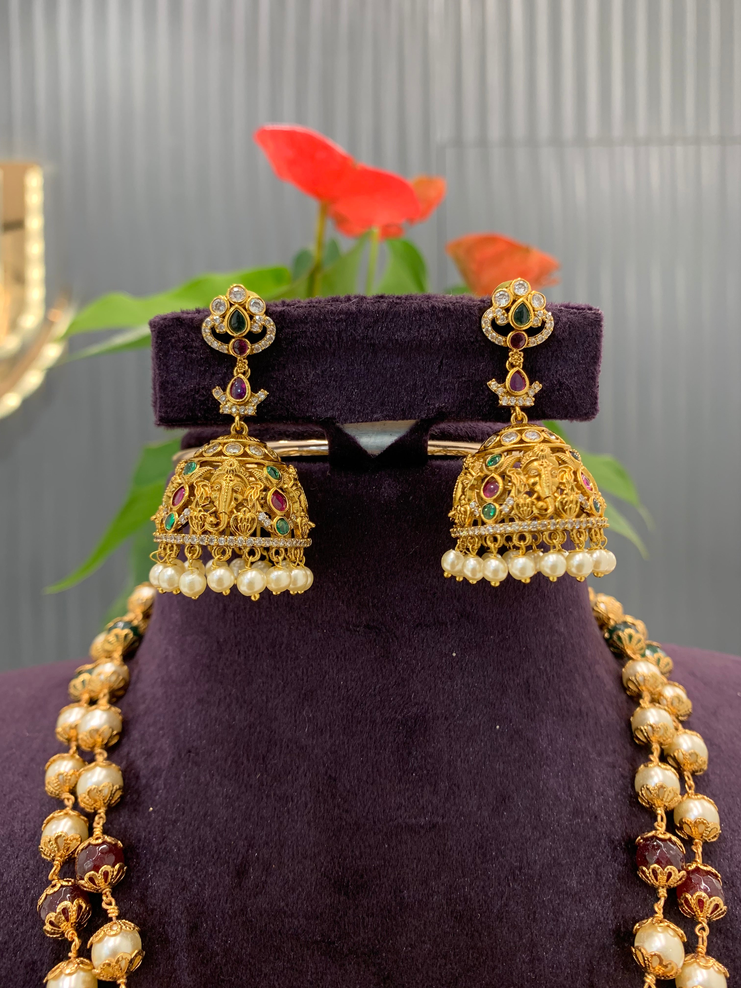 Beautiful Ganesha Locket Set with 2 line Handmade Danda