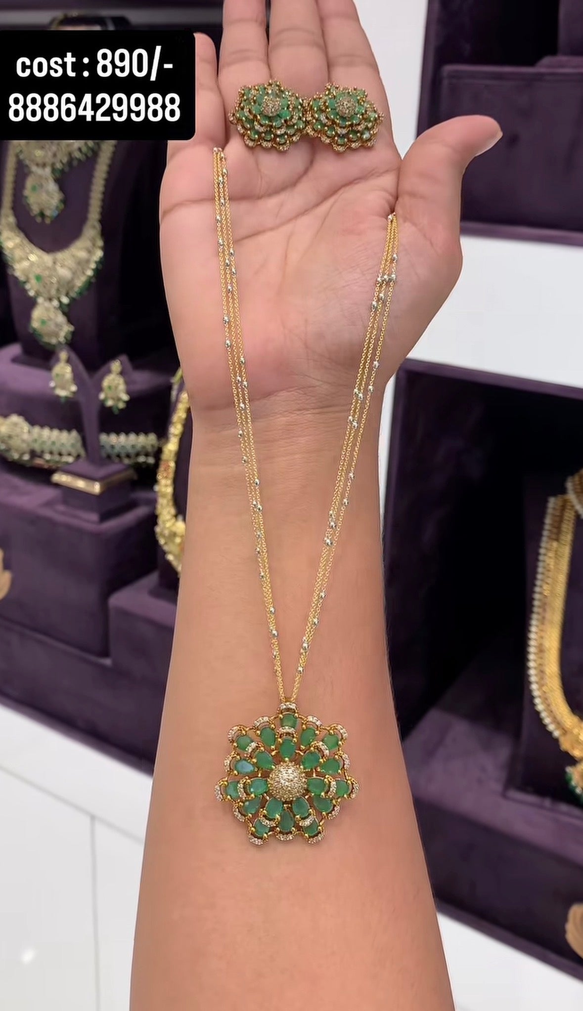 Beautiful Pendent set