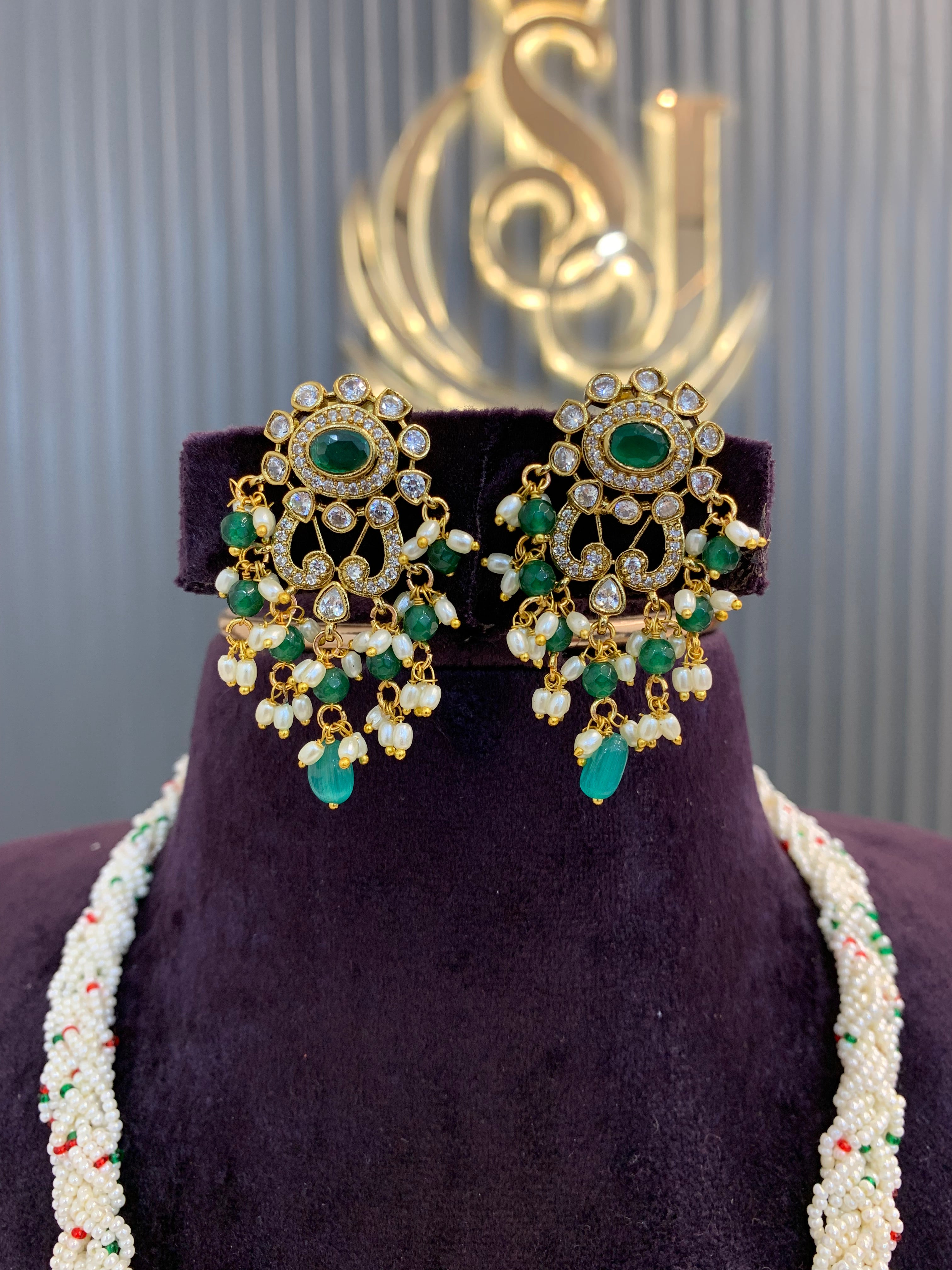 Beautiful beads set