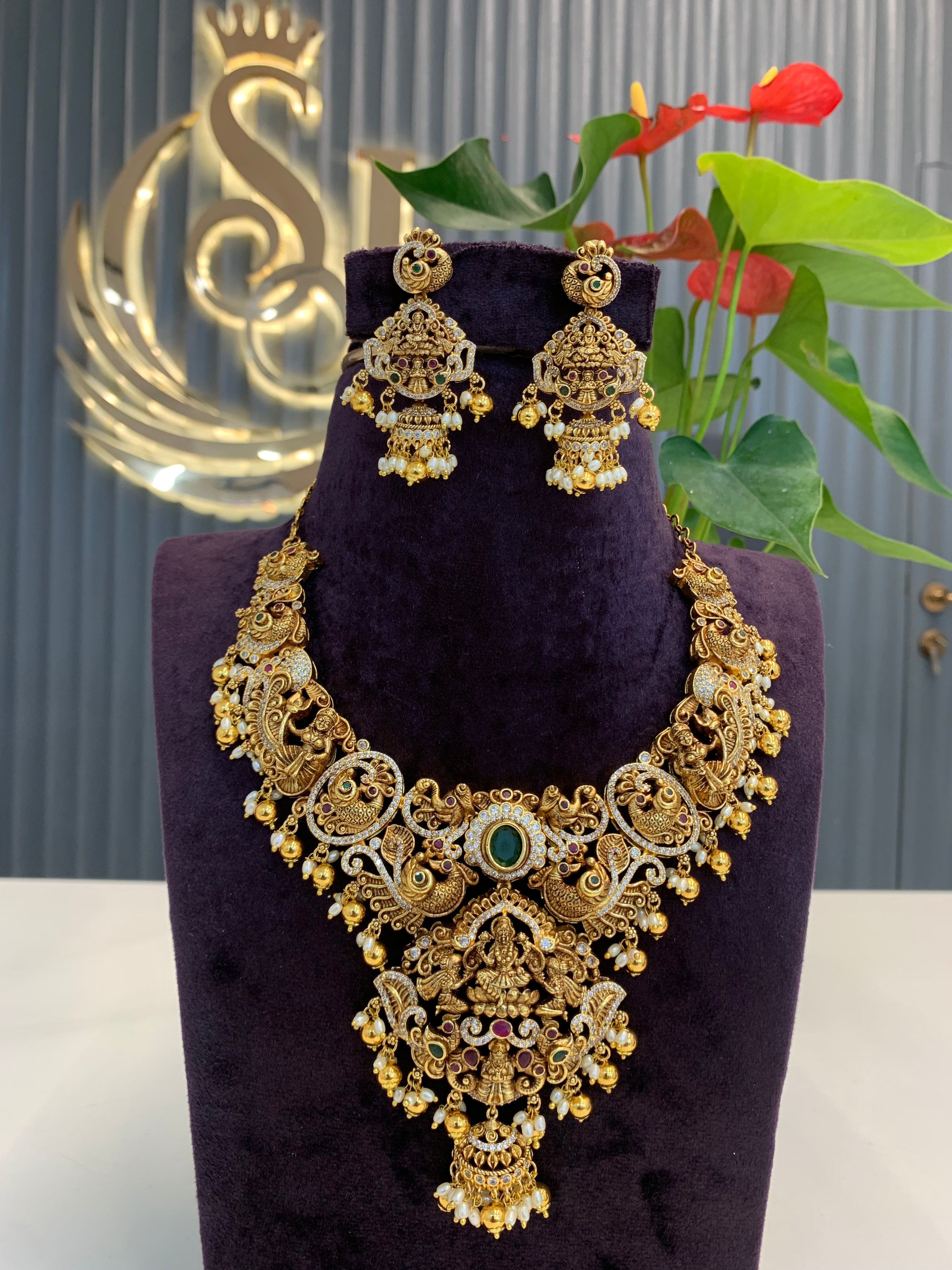 Beautiful nakshi 3D mini haram