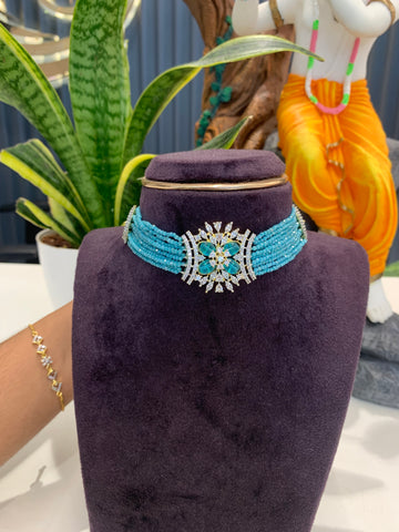 Beautiful premium crystals chocker set