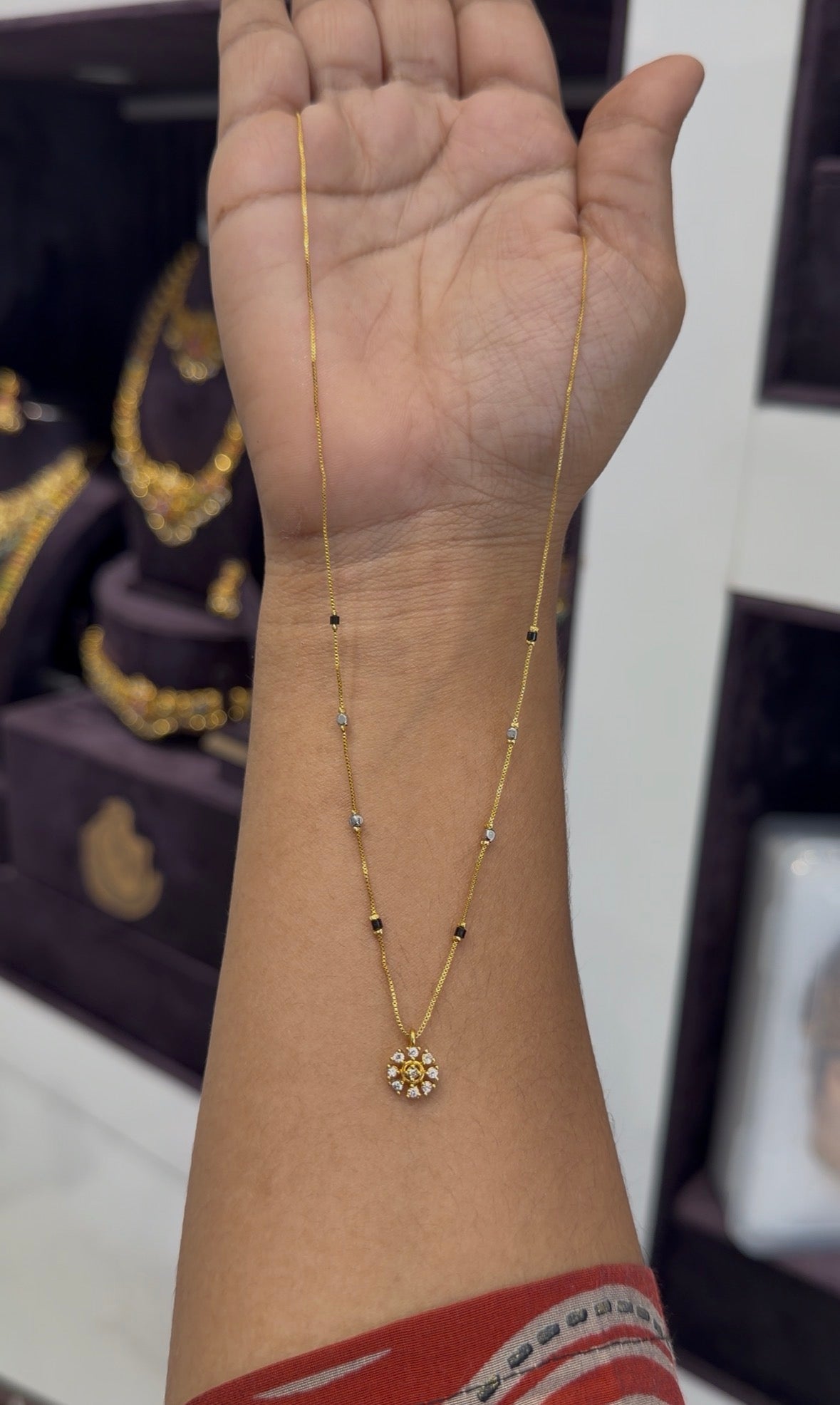Beautiful fancy blackbeads 18inchs