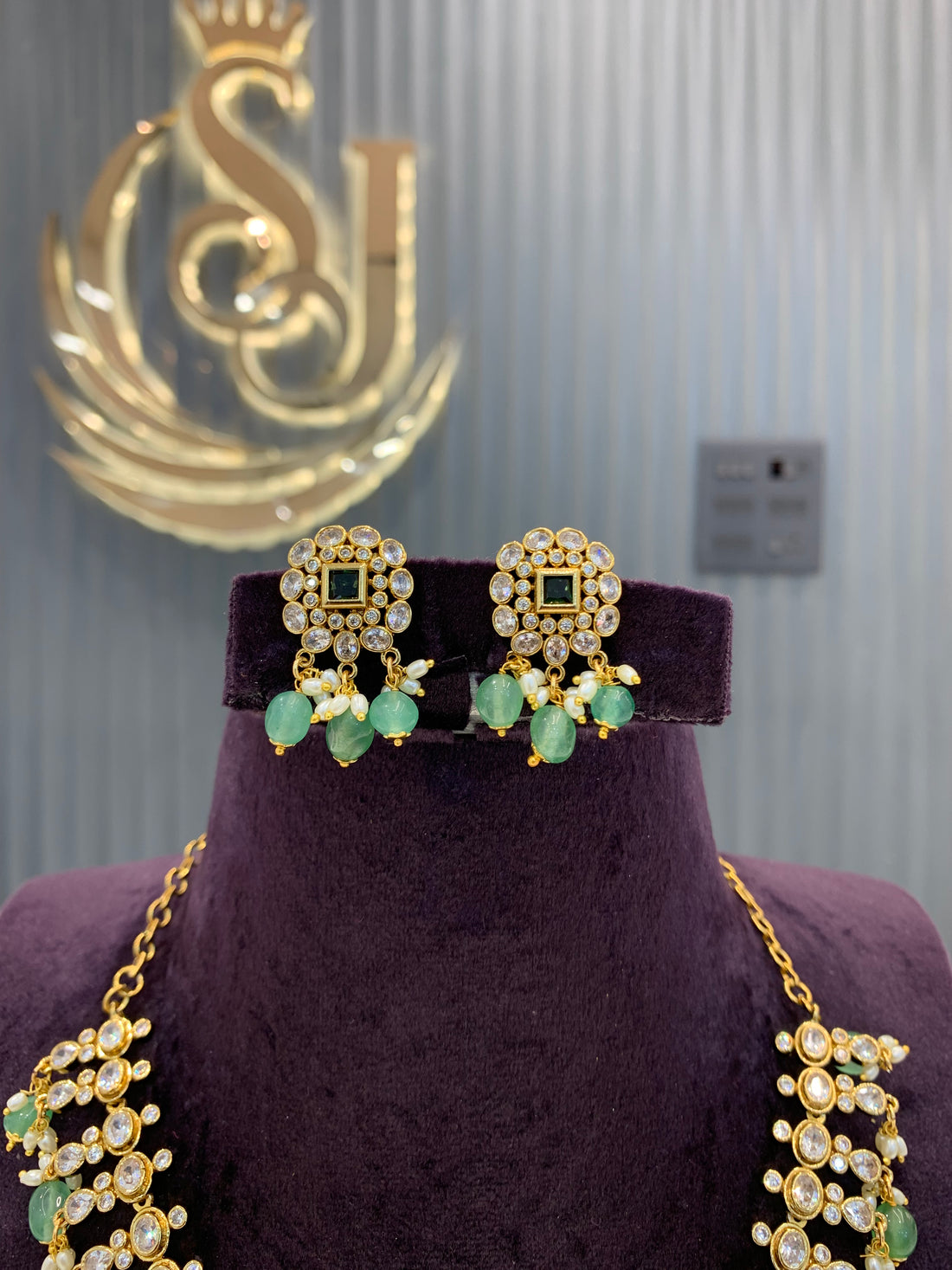 Beautiful simple necklace