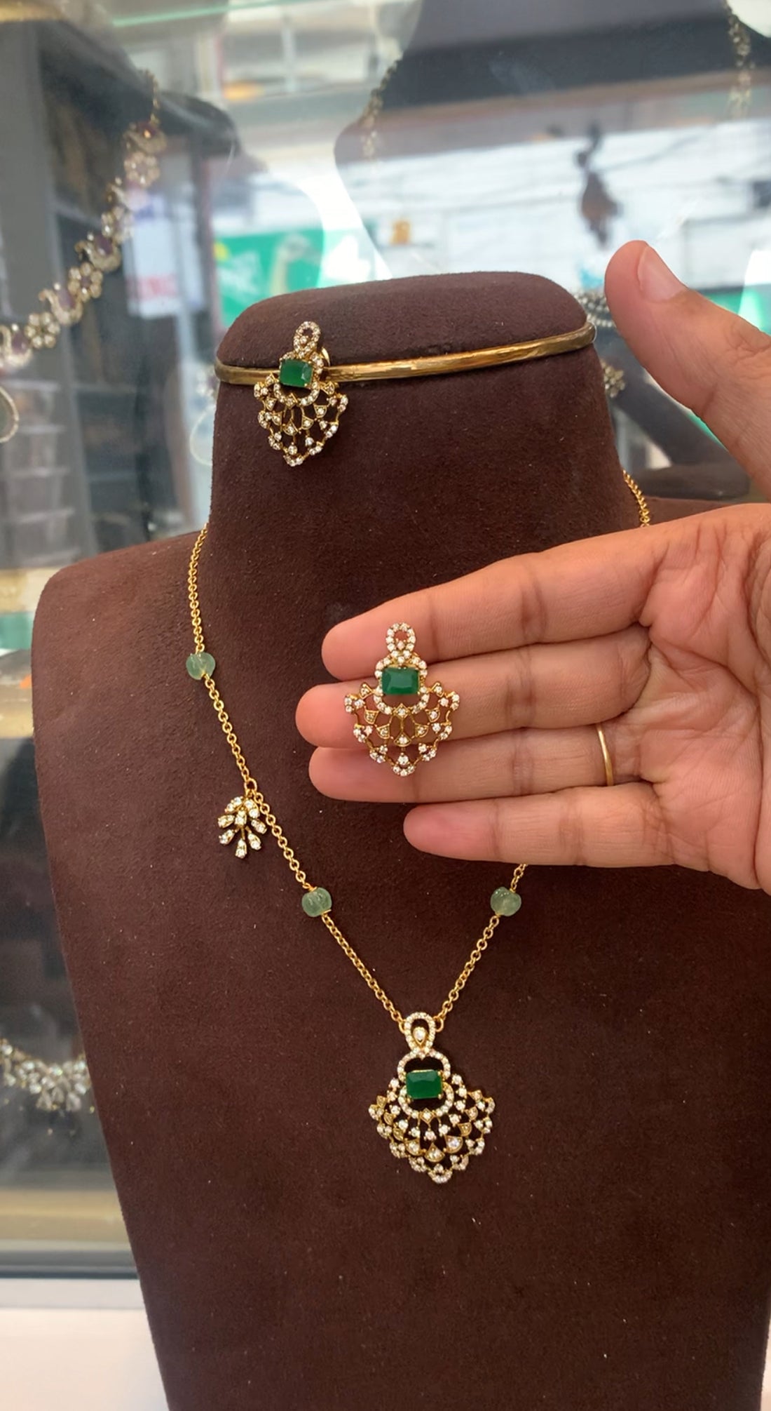 Beautiful set with earrings