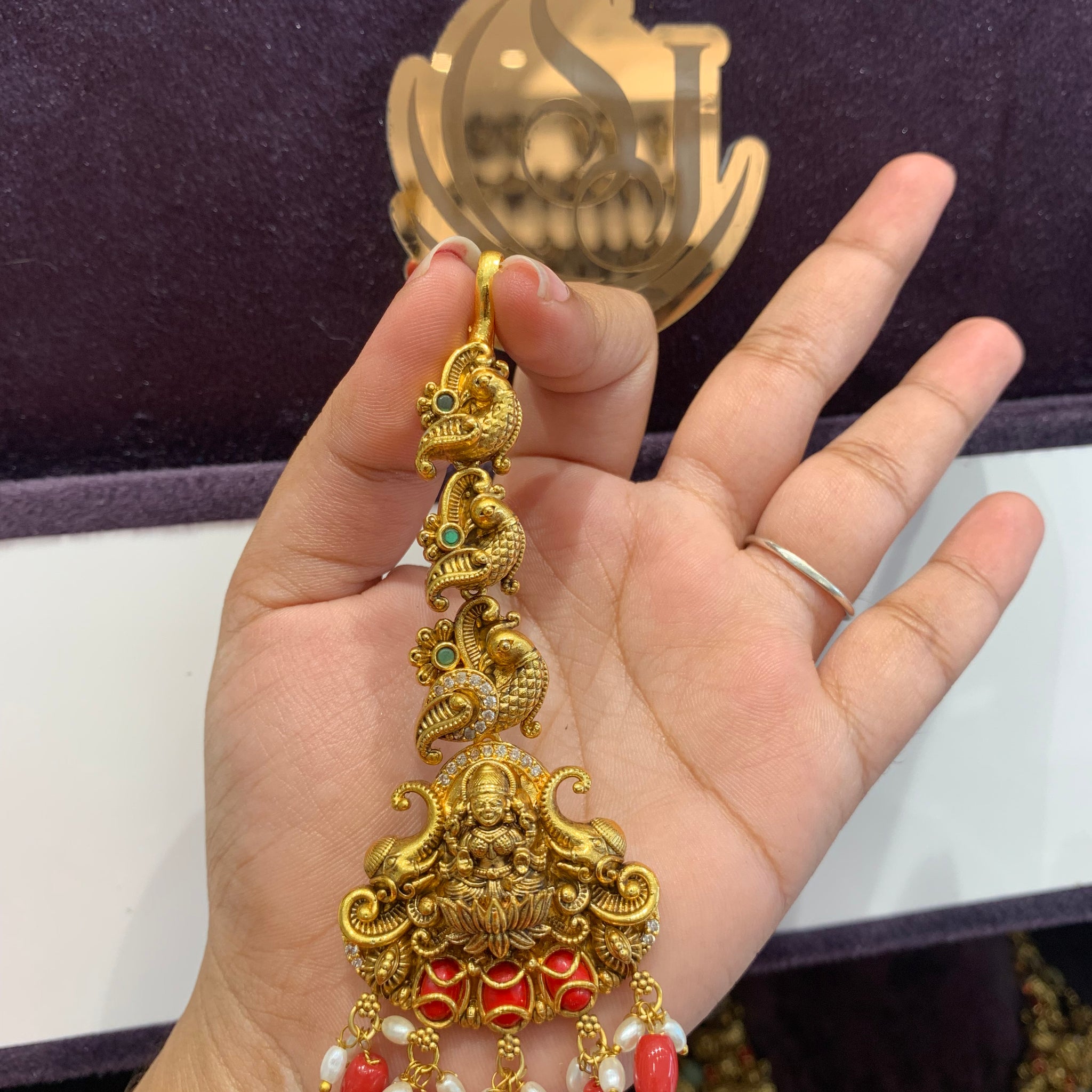 Traditional pagadam stone with pagadam beads tikka