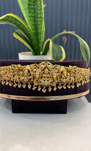 Beautiful customised 3D vaddanam with gold beads