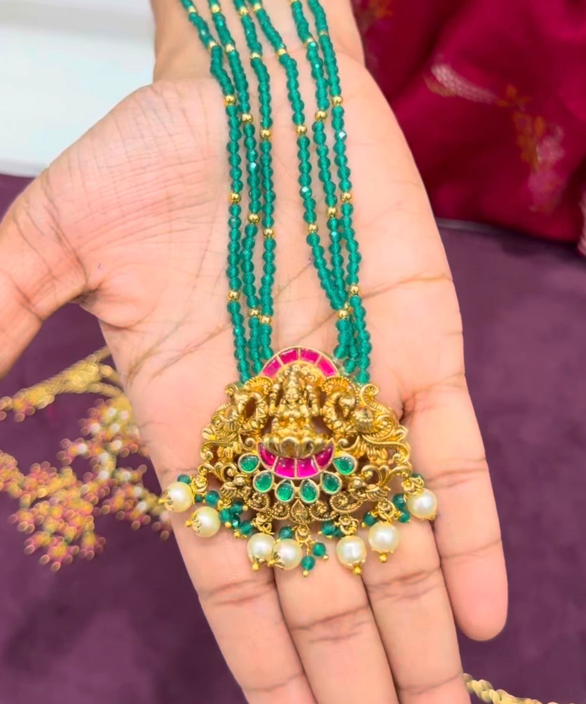 Beautiful Jadav kundhan Locket with Beads Chain