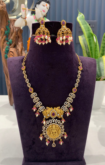 Beautiful necklace