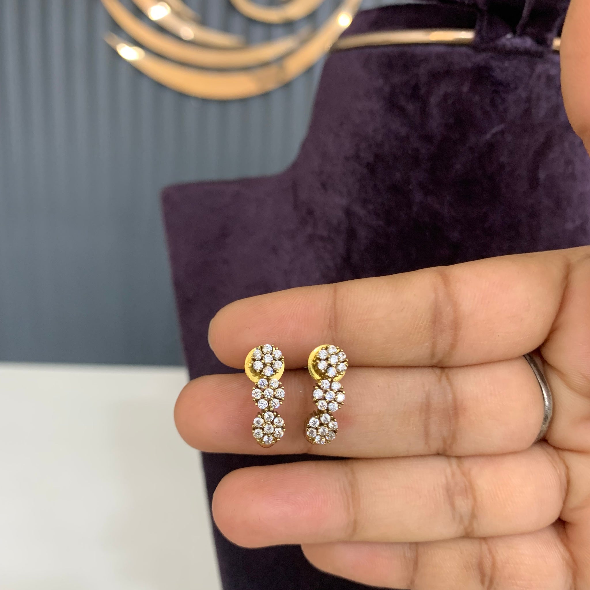 Simple studs