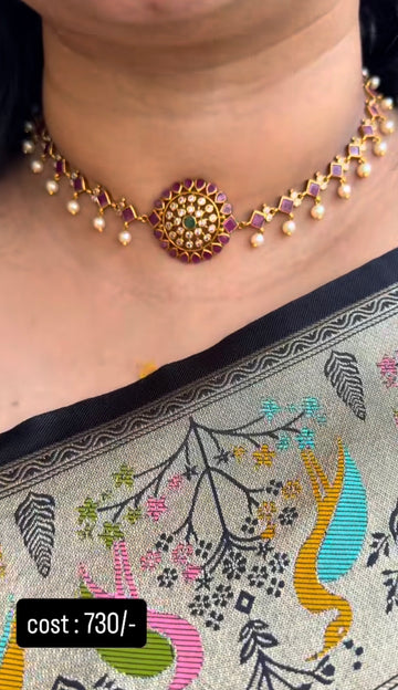 Beautiful customised pearls chocker set