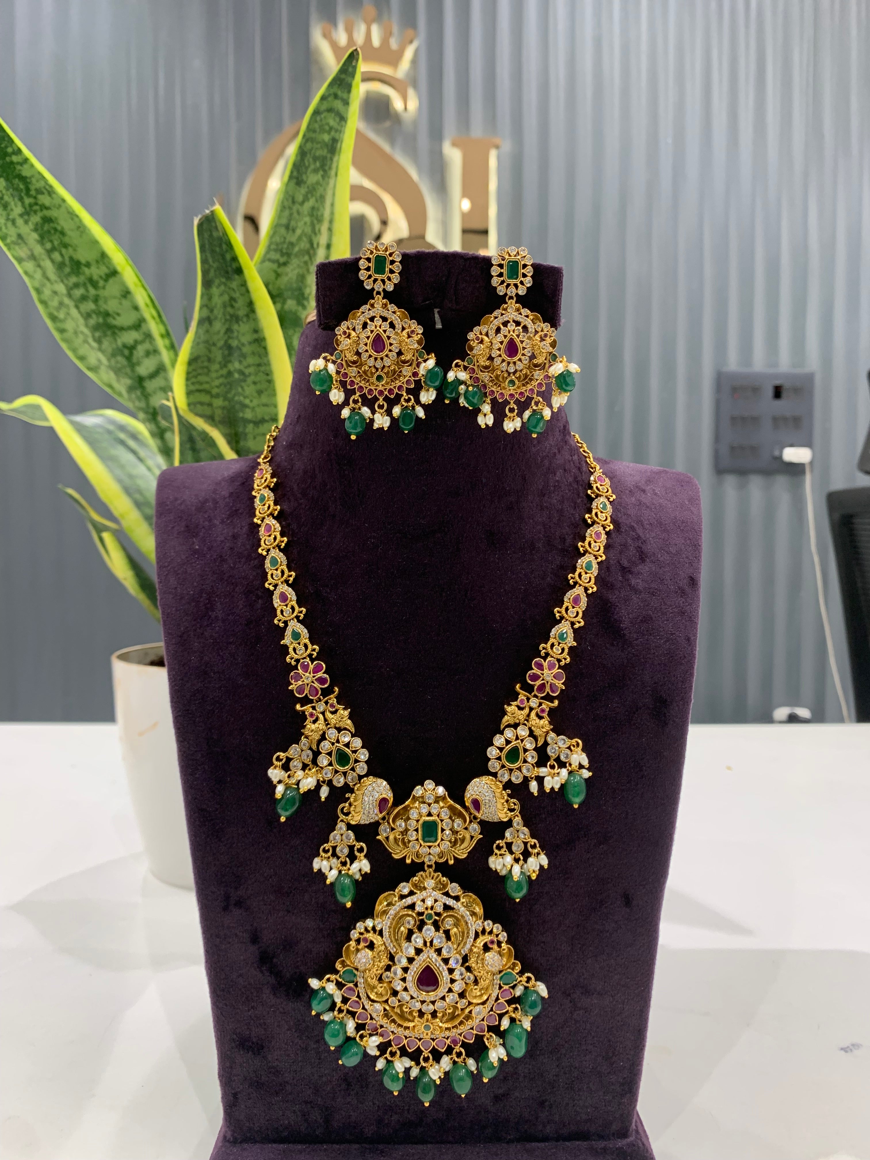 Beautiful nakshi mini haram