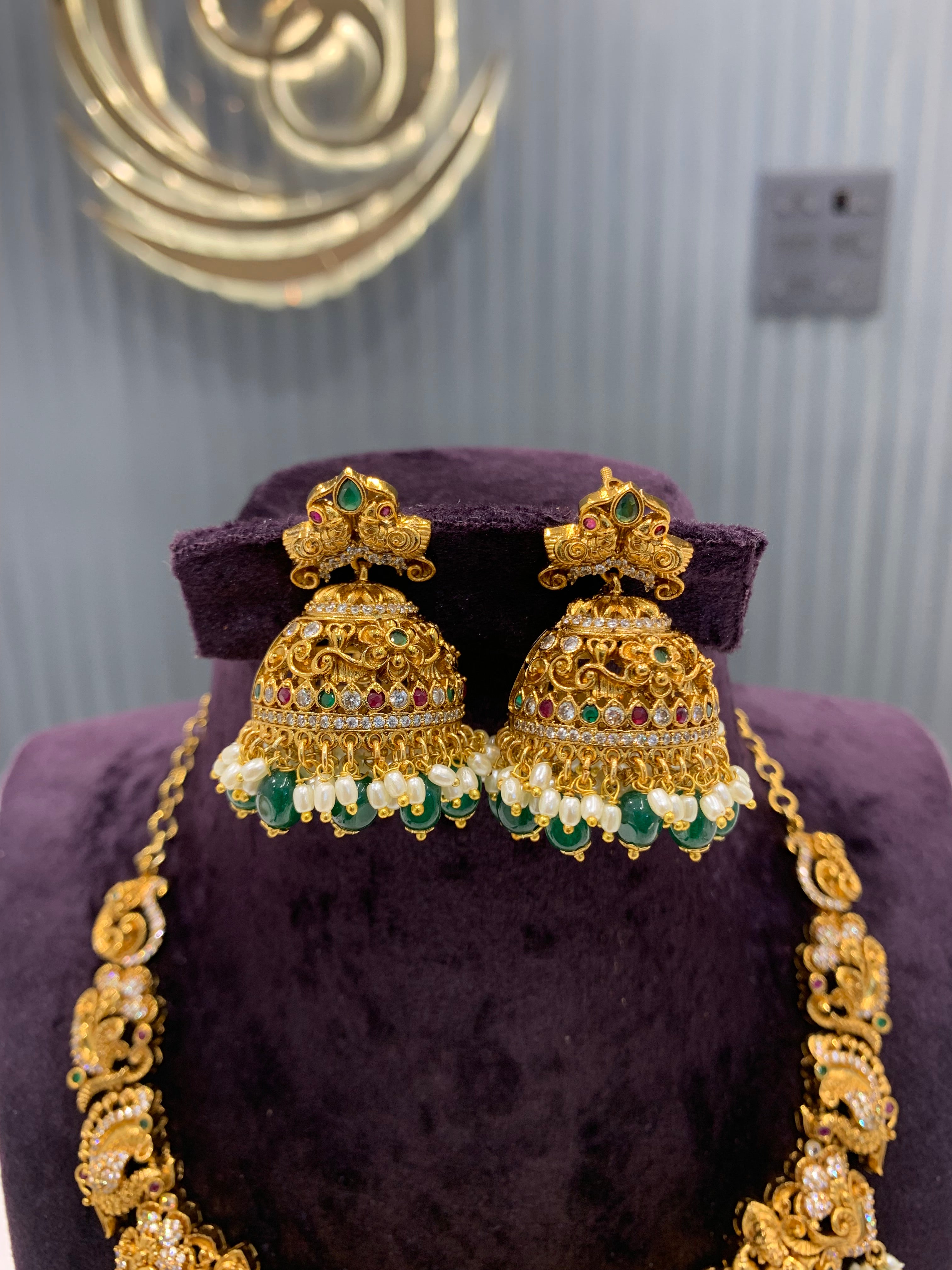 Beautiful Nakshi short necklace