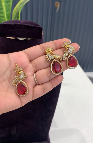 Beautiful Pendent set