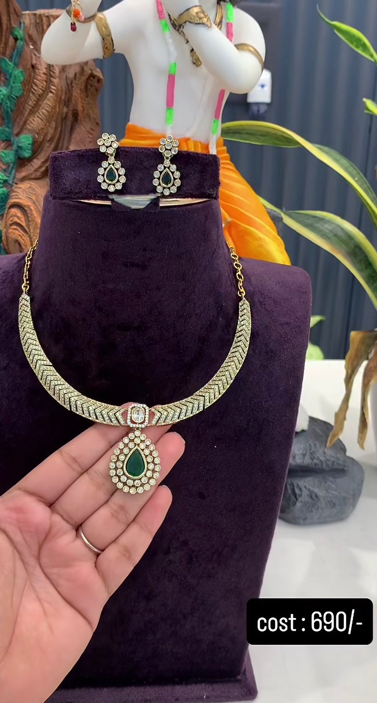 Because kanti style necklace