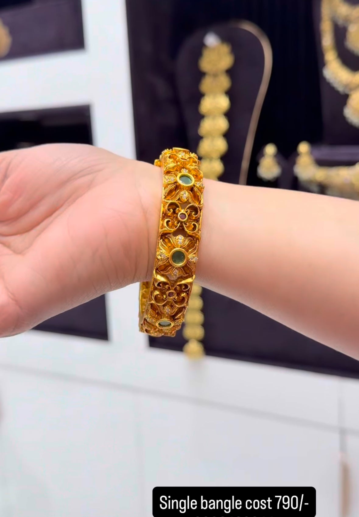 Beautiful kada bangle (single)suitable for 2.6 2.8 2.10