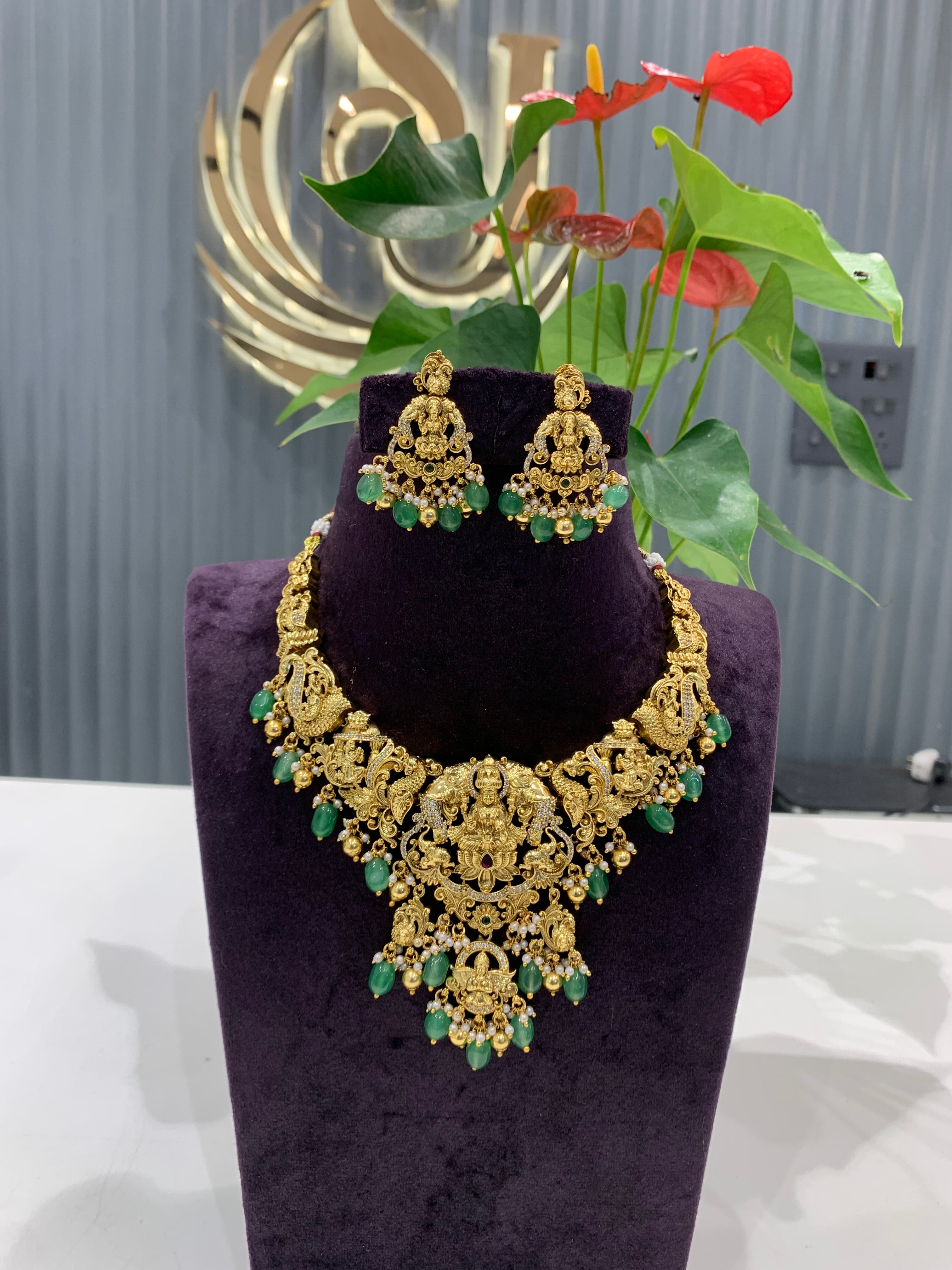 Beautiful nakshi 3D necklace
