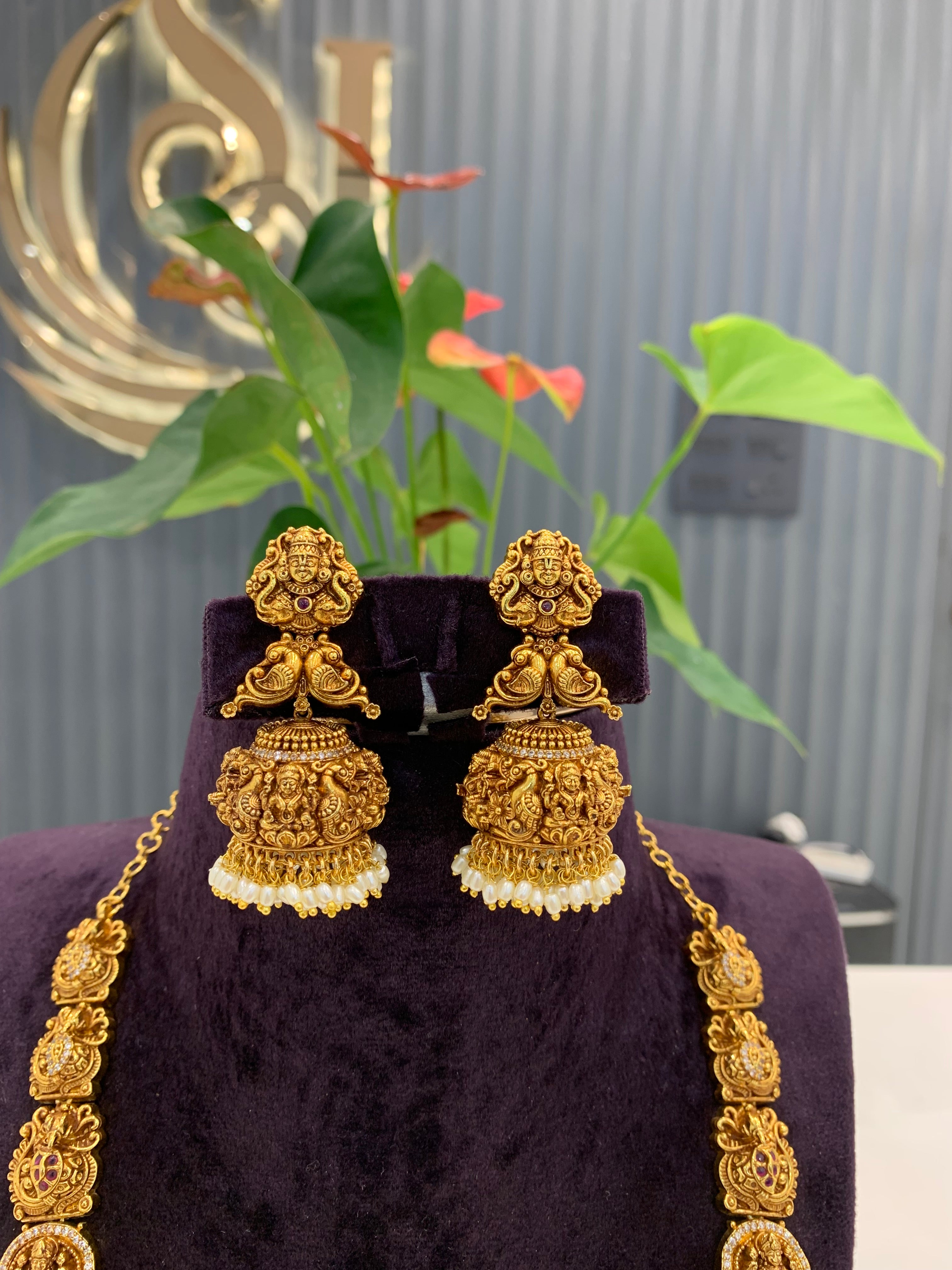 Beautiful nakshi 3D mini haram