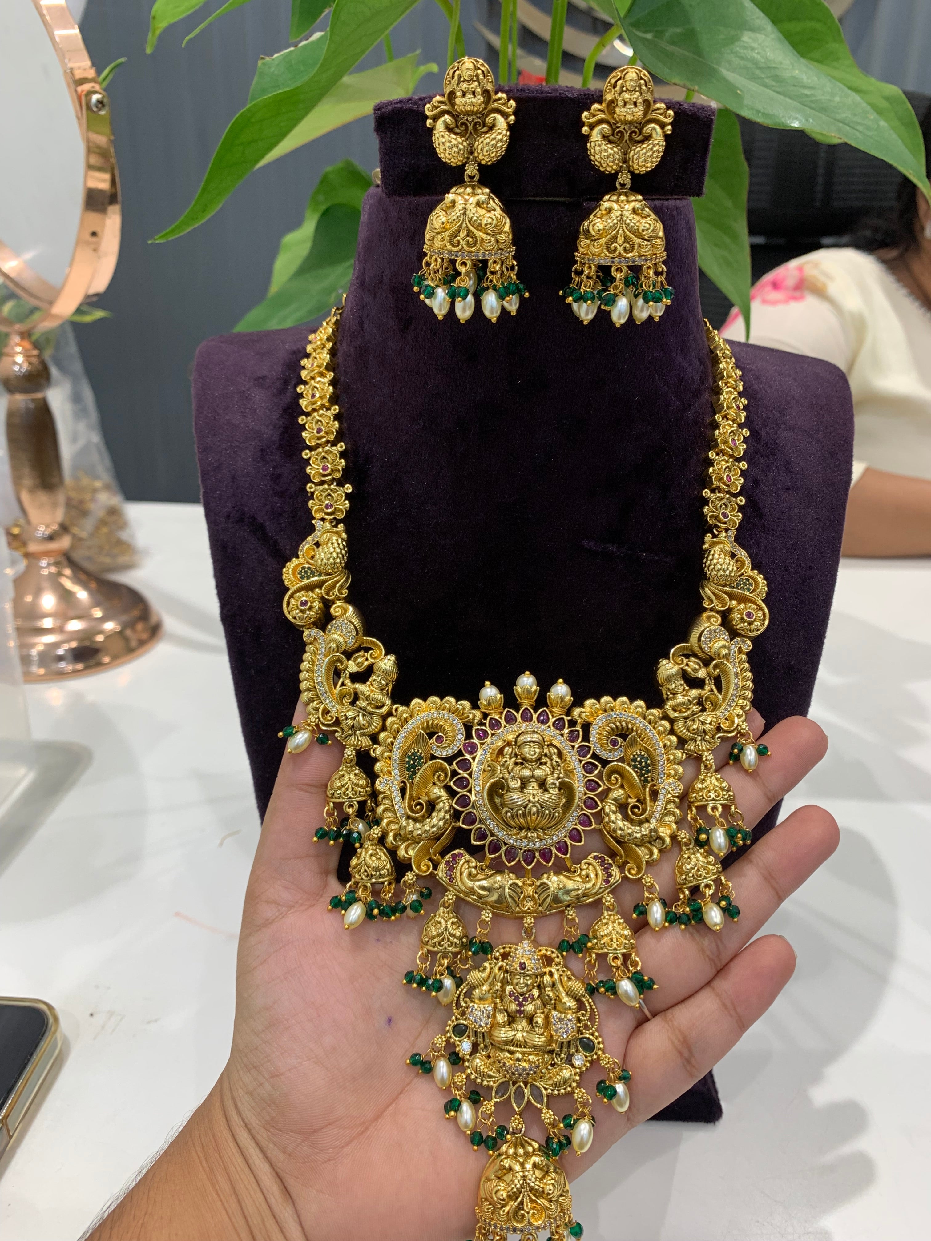 Beautiful customised nakshi 3D mini haram