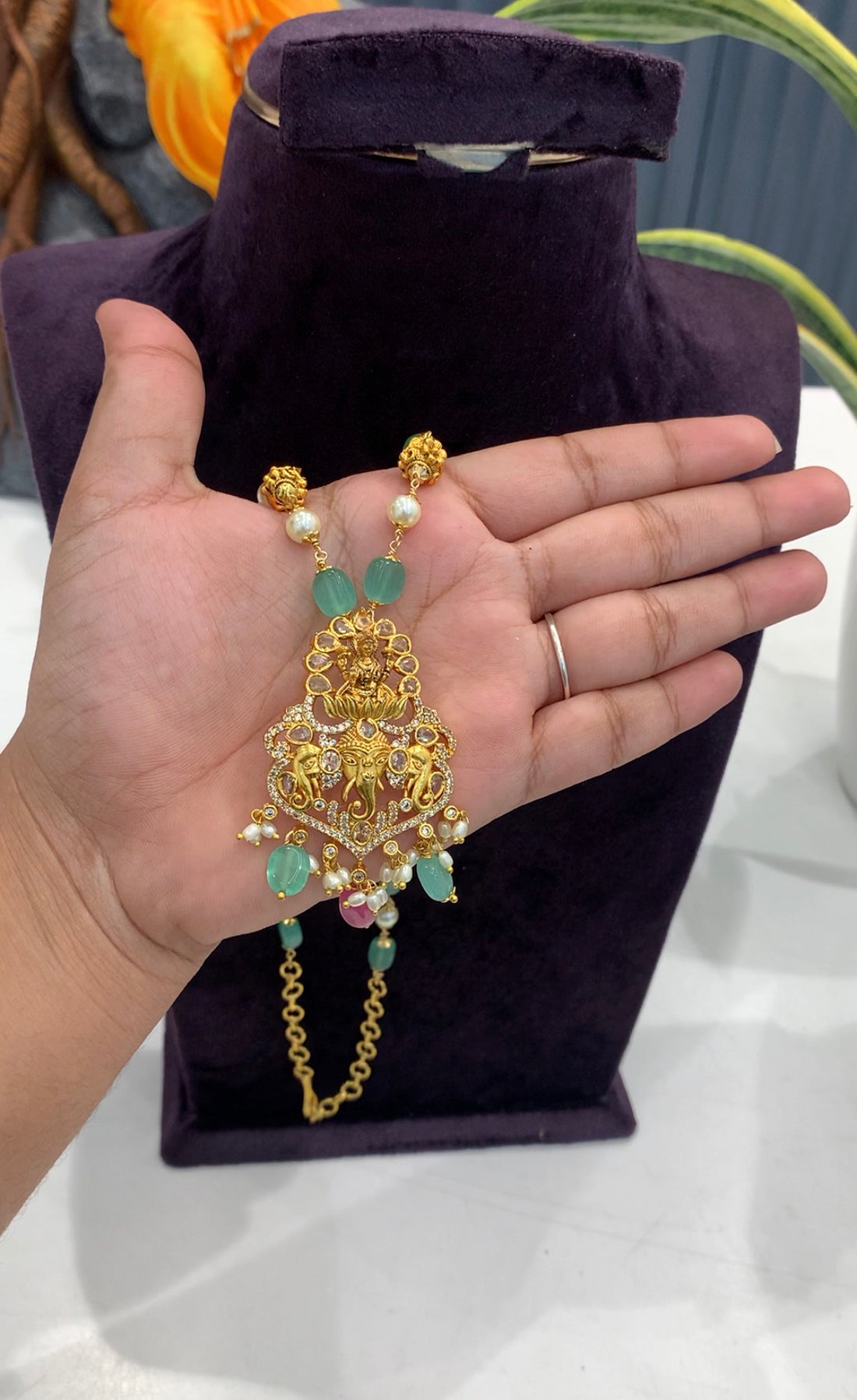 Beautiful customised beads set
